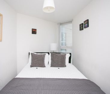 4-04 Obel Tower, 62 Donegall Quay, City Centre, Belfast, BT1 3NH - Photo 5