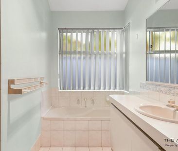 Welcome to 15 Clydesdale Street, Alfred Cove! - Photo 3