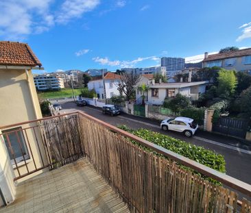 Location Appartement 3 pièces 49m² MARSEILLE 9ème - Photo 3