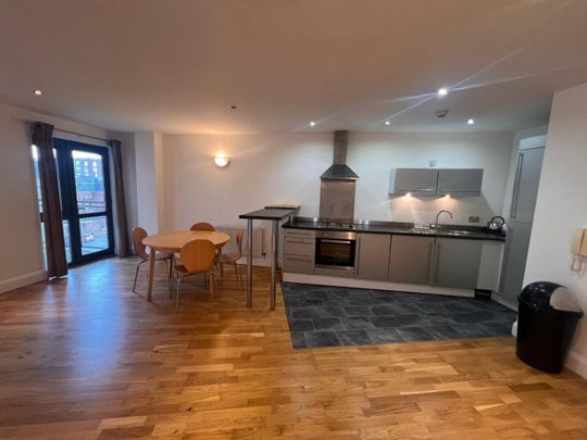 1 bedroom Flat To Let - Photo 1