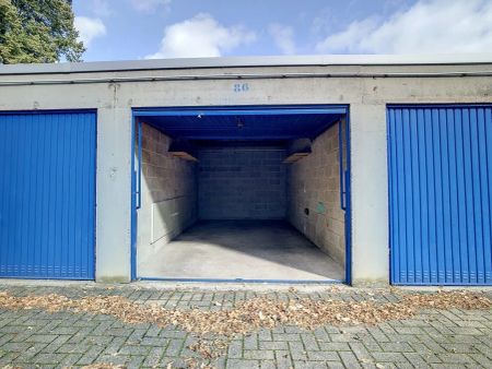 Gerenoveerd appartement met 2 slaapkamers en terras en garagebox - bewoonbare oppervlakte 78 m² - Foto 2