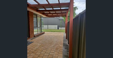 26 Persimmon Grove, Golden Grove, SA 5125 - Photo 3