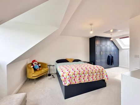3 bedroom end of terrace house to rent - Photo 3
