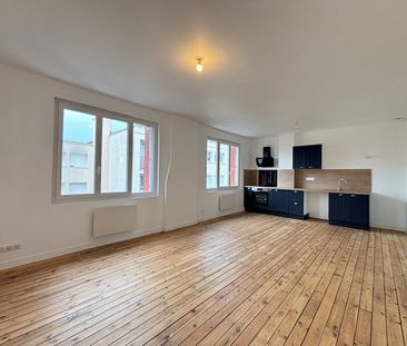 RUE DE METZ, Beau T3 entièrement refait à neuf avec cuisine équipée ! - Photo 1