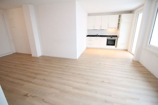 Moderne Wohnung mit viel Charme auf der Breite - Photo 1