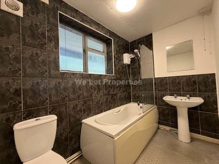 Bevill Square, Salford, M3 - Photo 5