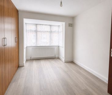 Cavendish Avenue, Harrow - Photo 3