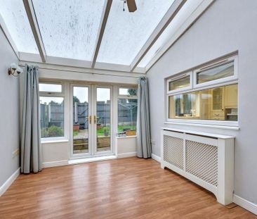 2 bedroom terraced house to rent - Photo 2