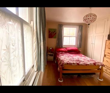 1 Bed Maisonette, Heyford Avenue, SW8 - Photo 3