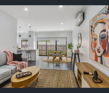 Well-Presented, Low-Maintenance Unit in the Heart of Hoppers Crossing - Photo 2