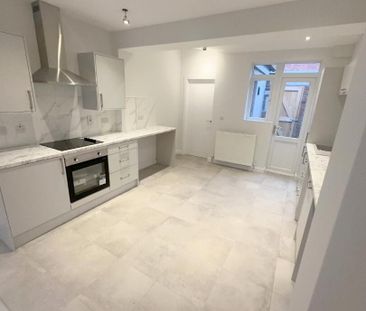 12 Bloomfield Street, BT55AU, Belfast - Photo 5