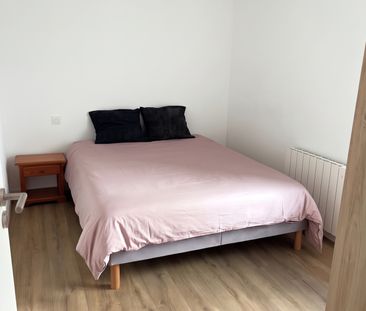 Location Appartement 3 pièces 53m² MARTIGNE FERCHAUD 35640 - Photo 4