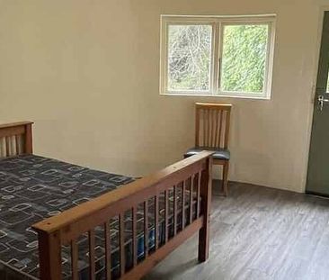 Cosy Studio with access to common garden - Photo 4