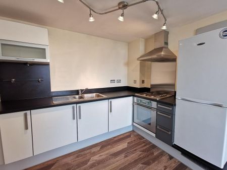 1 bedroom flat to rent - Photo 5