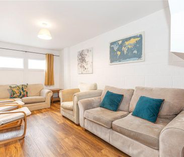 6 bedroom semi-detached house to rent - Photo 1