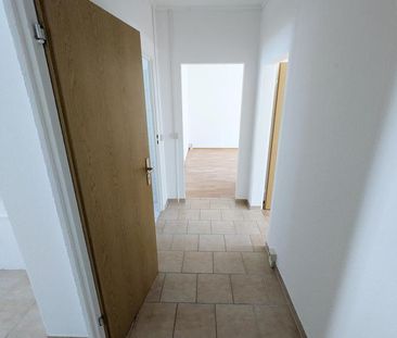 ++ Ihr Platz zum Durchatmen: schicke 3 Zimmer mit Balkon - und freu... - Photo 1