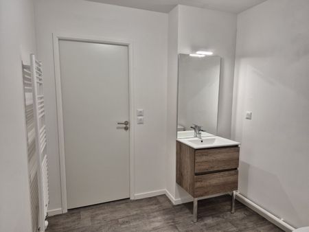 Location Appartement 2 pièces 48m² ARQUES 62510 - Photo 5