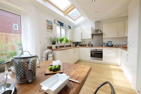 Collingham Crescent, Nottingham - Photo 3