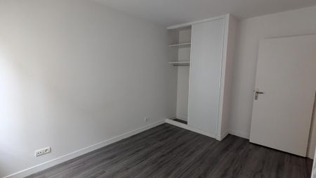 location Appartement T2 DE 53.62m² À GARCHES - Photo 2