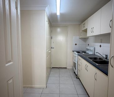 1/17 Maroong Street, Currajong QLD 4812 - Apartment For Rent | Domain - Photo 4