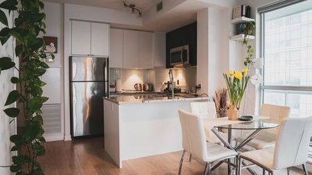 For Lease - 98 Lillian Street Unit# 2312, Toronto, Ontario - Photo 5