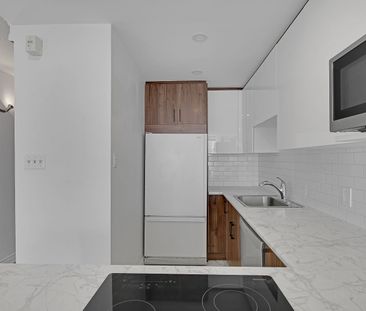 For Lease - 914 Yonge Street Unit# 1704, Toronto, Ontario - Photo 2