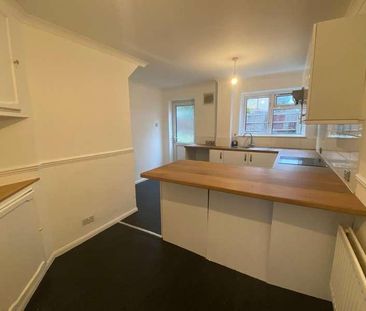 Albatross Avenue, Rochester, Kent, ME2 - Photo 6