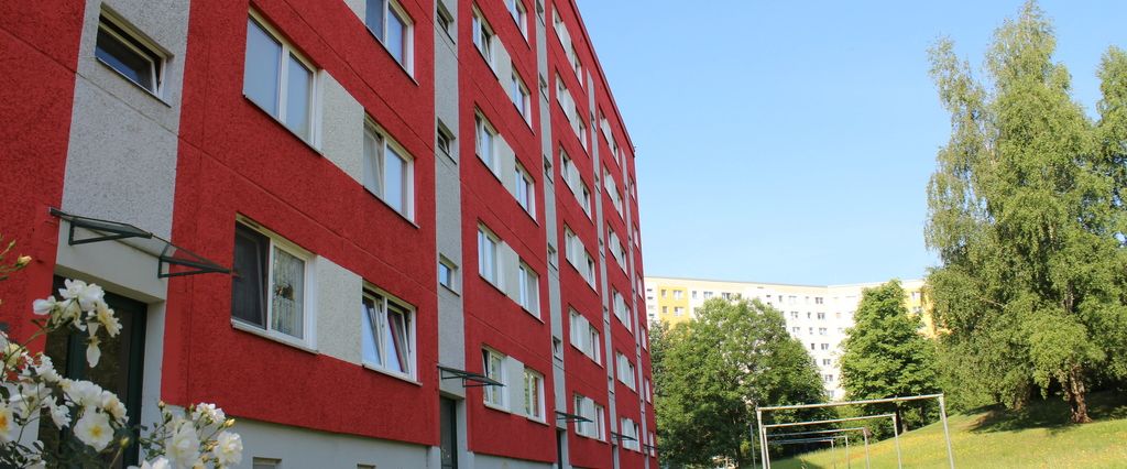 2-Raum-Wohnung mit Balkon, div. Einkaufmöglichkeiten im Umfeld - Foto 1