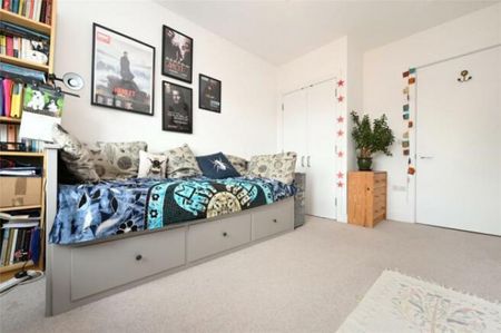 2 Bedroom Flat To Let - Photo 3