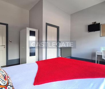 1 bedroom in a flat share to rent - Photo 4
