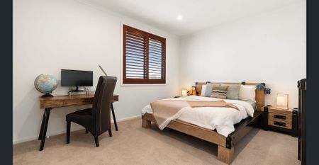 Premium 4 Bedroom Family Home in Exclusive Sienna Estate - Photo 5