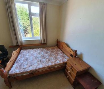 Bedroom Property In Winton, BH9 - Photo 6