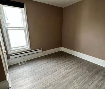 For Lease - 1055 SOMERSET Street Unit# 2, West Centre Town, Ontario - Photo 5