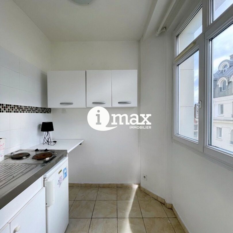 Location Appartement COURBEVOIE - - Photo 1