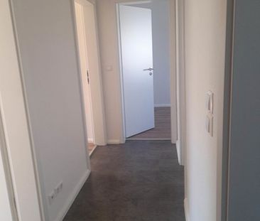 Frisch renovierte 3-Raum-Eigentumswohnung in ruhiger Lage mit Garage! - Foto 3