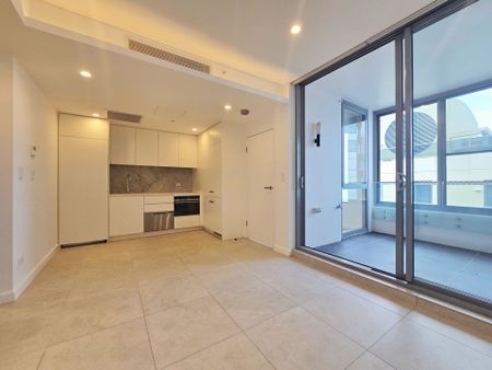 1103/231 Miller Street, North Sydney - Photo 2