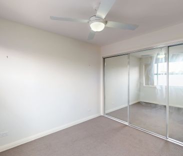 5/18 Richley Avenue, Kahibah NSW 2290 - Photo 4
