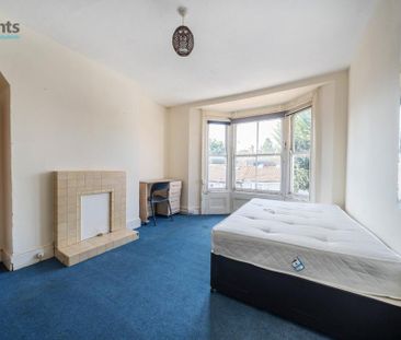 6 bedroom terraced house to rent - Photo 1