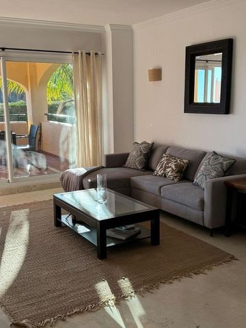 Luxury Flat for rent in Marbella Del Este, Spain - Photo 2