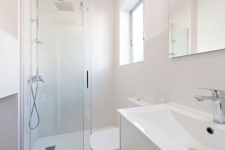 Calle Betis, Sevilla, Andalusia 41010 - Photo 5