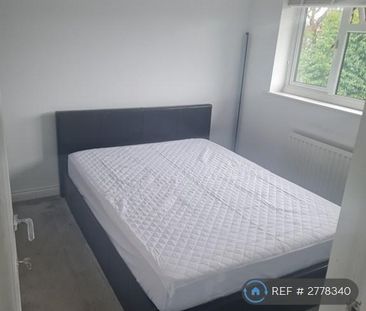 1 bedroom in a house share to rent - Photo 3