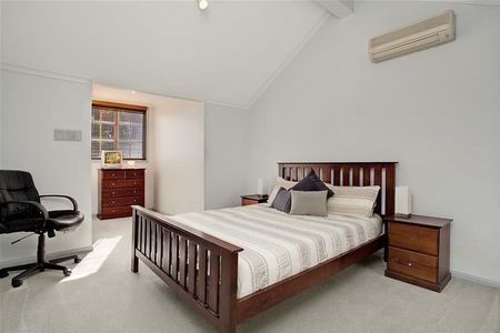 2/37 Railway Street, Merewether NSW 2291 - Photo 4