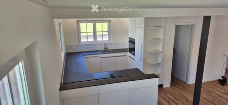 Kernsaniertes Einfamilienhaus, viel Umschwung - Photo 2
