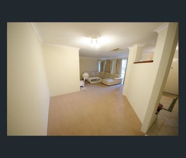 Perfect Location.. walking distance to Primary School.. - Photo 3