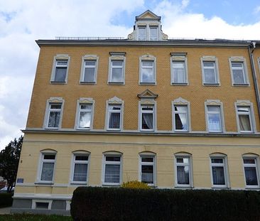 GEPFLEGTER ALTBAU in RUHIGER SÜDRANDLAGE - Foto 1