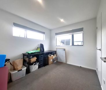 40 Raupeti Lane, Henderson - Photo 6