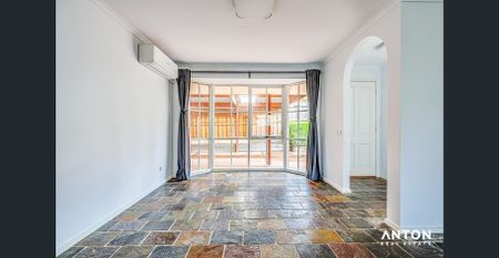 3-Bedroom Family Home with Solar Panels in Prime Narre Warren Location! - Photo 2