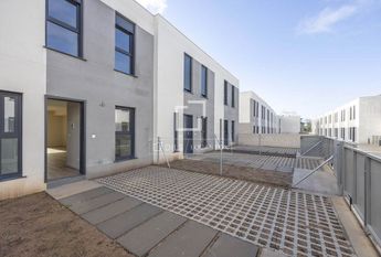 Luxury Villa for rent in L'Eliana, Valencia