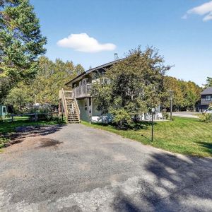 Appartement 4 1/2 à louer Saint-Sauveur - Photo 2