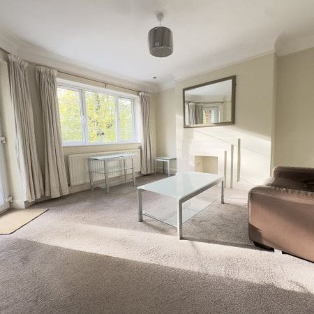 Withdean Court, Preston Park, BN1 6RN 3 bedroom apartment to rent - Photo 1